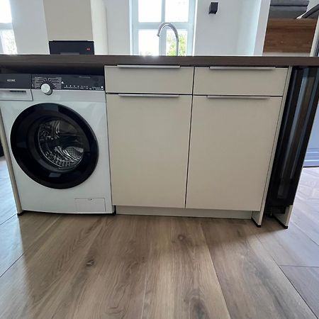 Remise 23A - 2Schlafzimmer Unterkunft Fuer 4-Koepfige Familie Schonefeld Bagian luar foto